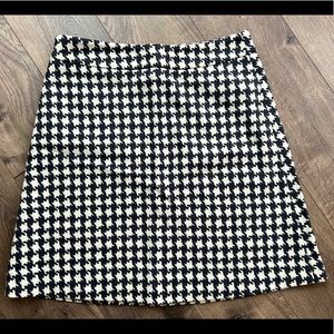 MaxMara Houndstooth Italian Wool Skirt